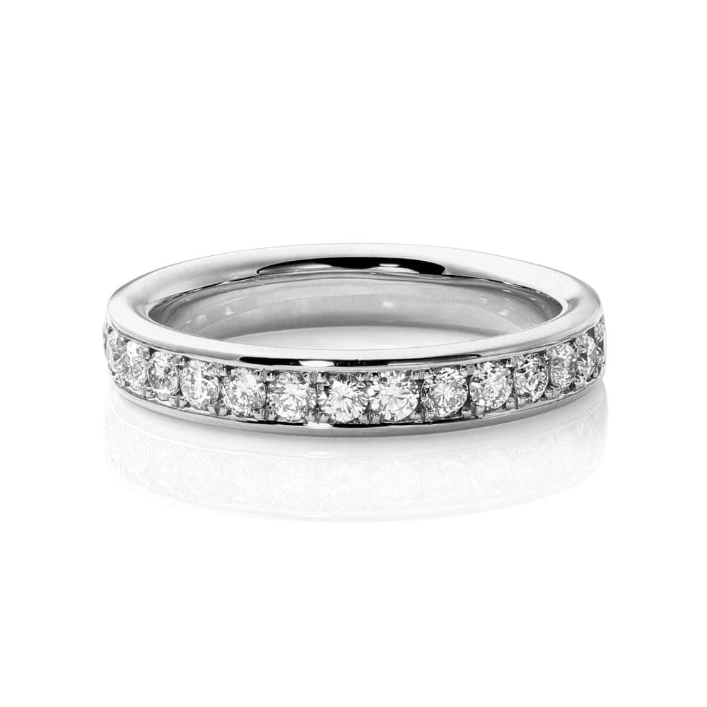 DIAMOND ETERNITY RING/『スムースフィットエタニティ』 30×15タイプ DIAMOND ETERNITY RING/『スムースフィットエタニティ』 30×15タイプ